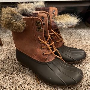 Sperry Duckboot with fur